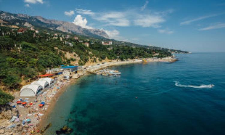 Вильфанд: "Бархатный сезон" на Черном море продлится до октября 
