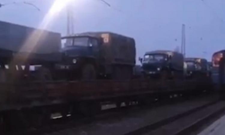 Украина стягивает войска к Крыму