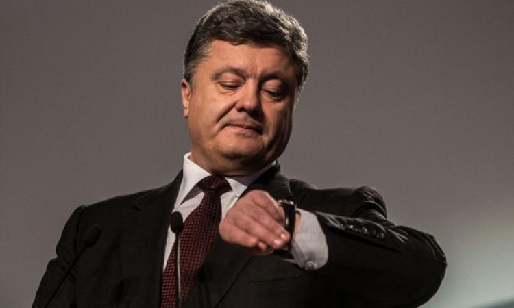 Порошенко пообещал за год вернуть Крым в состав Украины