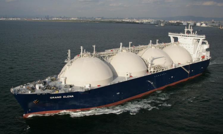 После отказа Газпрома бронировать укр транзит, цены газа стали рекордными. СПГ тоже - мимо Европы, в Азии - дороже